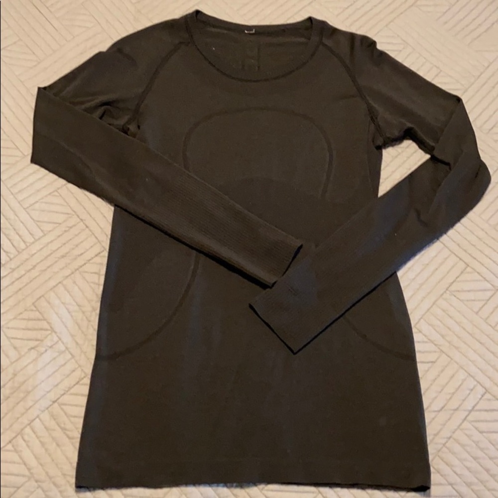 Lululemon Swiftly tech LS
